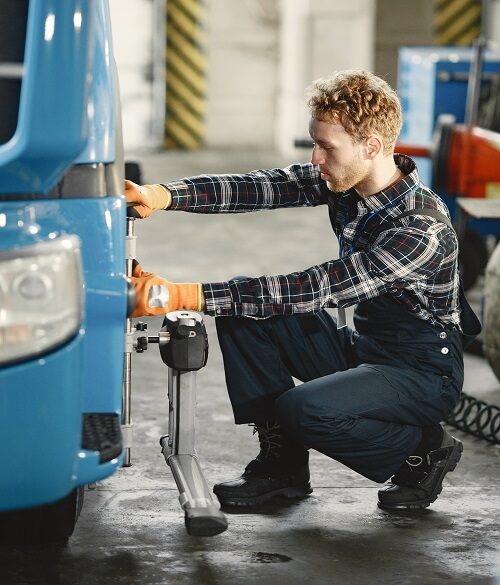 Truck tyre wheel balancing and alignment